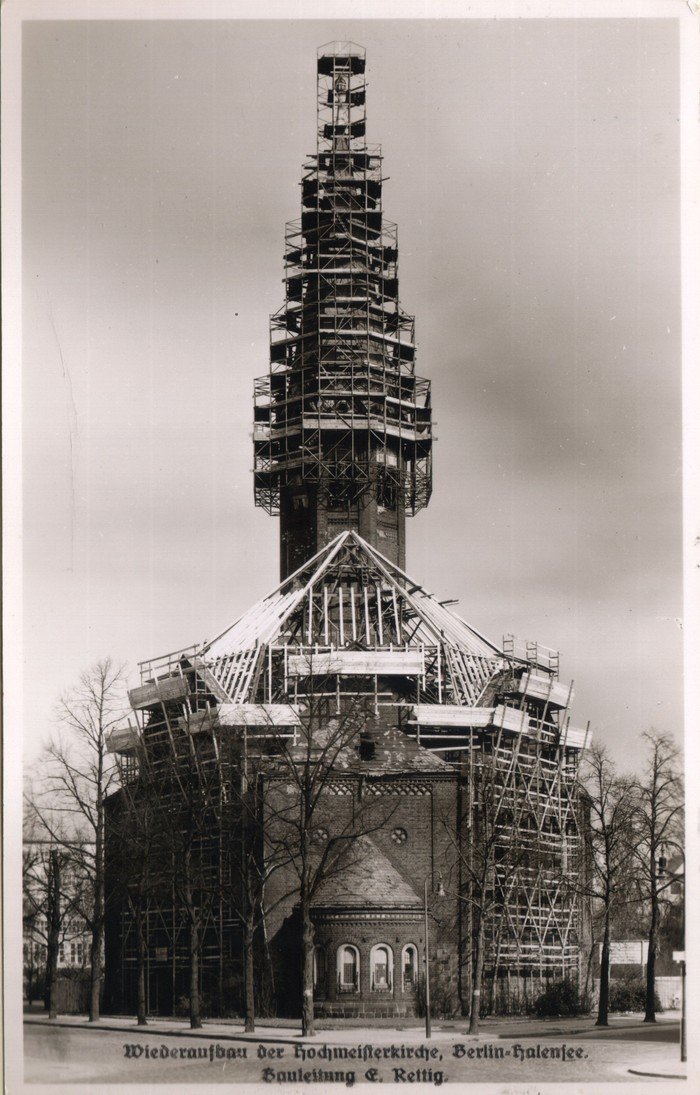 Die Kirche im Wiederaufbau