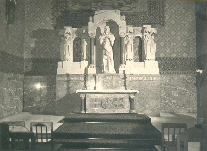 Der Altar in der neuen Hochmeisterkirche